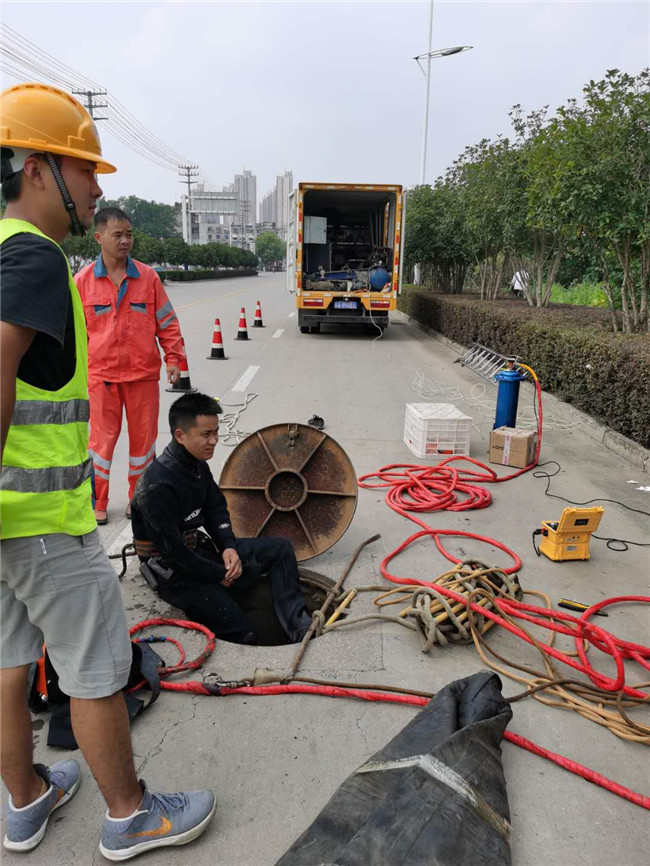 南岳翻衬法管道修复技术主要工序